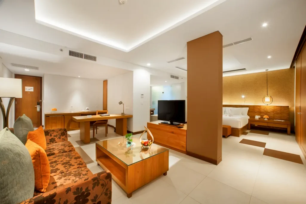 SUITE