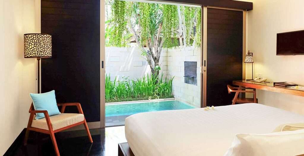 DELUXE POOL VILLA