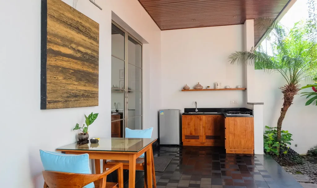 POOL VILLA